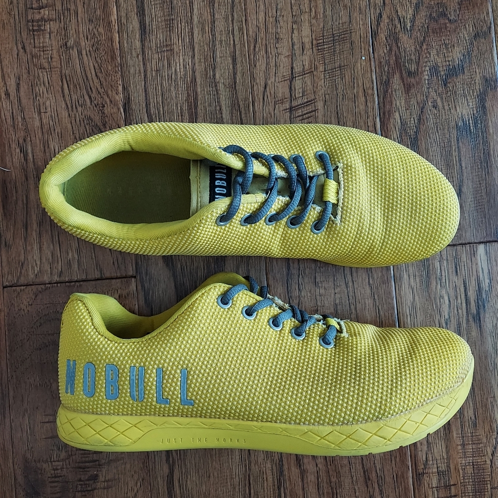 Nobull yellow and grey trainer's